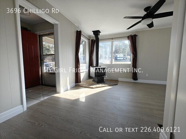 3696 Chilligo Rd in Breslau, ON - Building Photo - Building Photo