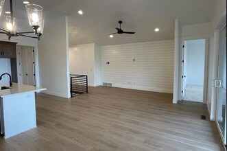 2845 N 800 W in Layton, UT - Building Photo - Building Photo