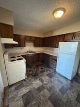 700 S 12th St in Bismarck, ND - Building Photo - Building Photo