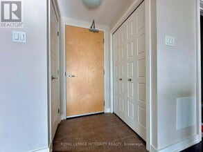 300-300 Lett St in Ottawa, ON - Building Photo - Building Photo
