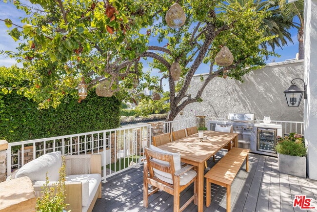 439 Carroll Canal in Los Angeles, CA - Building Photo - Building Photo