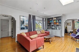 1701 Pier Ave in Santa Monica, CA - Building Photo - Building Photo