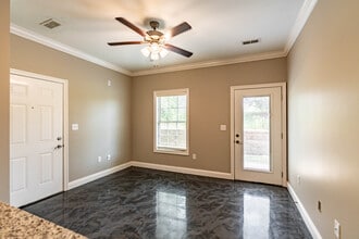 Otte Center II in Bowling Green, KY - Foto de edificio - Interior Photo