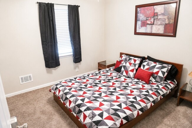 property at 3479 Calumet Rd