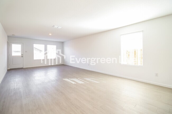 216 Sycamore Pl in Wilmer, TX - Building Photo - Building Photo