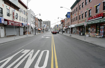 820 Newark Ave in Jersey City, NJ - Building Photo - Building Photo