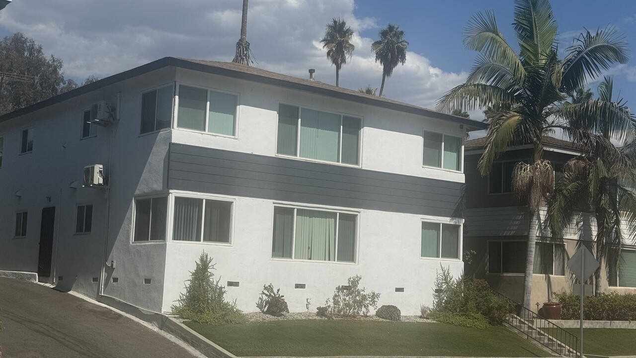 1728 Grevelia St, Unit D in South Pasadena, CA - Foto de edificio