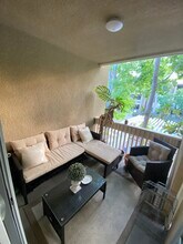 1855 Diamond St, Unit 5-232 in San Diego, CA - Building Photo - Building Photo