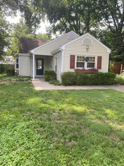 311 Maplewood Dr in Columbia, MO - Building Photo
