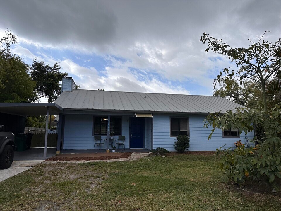 7605 Fort Walton Ave in Fort Pierce, FL - Building Photo