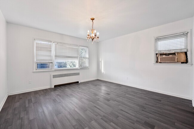 7108 Polk St in North Bergen, NJ - Building Photo - Building Photo