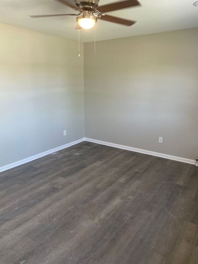 1008 Claremont Ave NE in Winston-Salem, NC - Building Photo - Building Photo