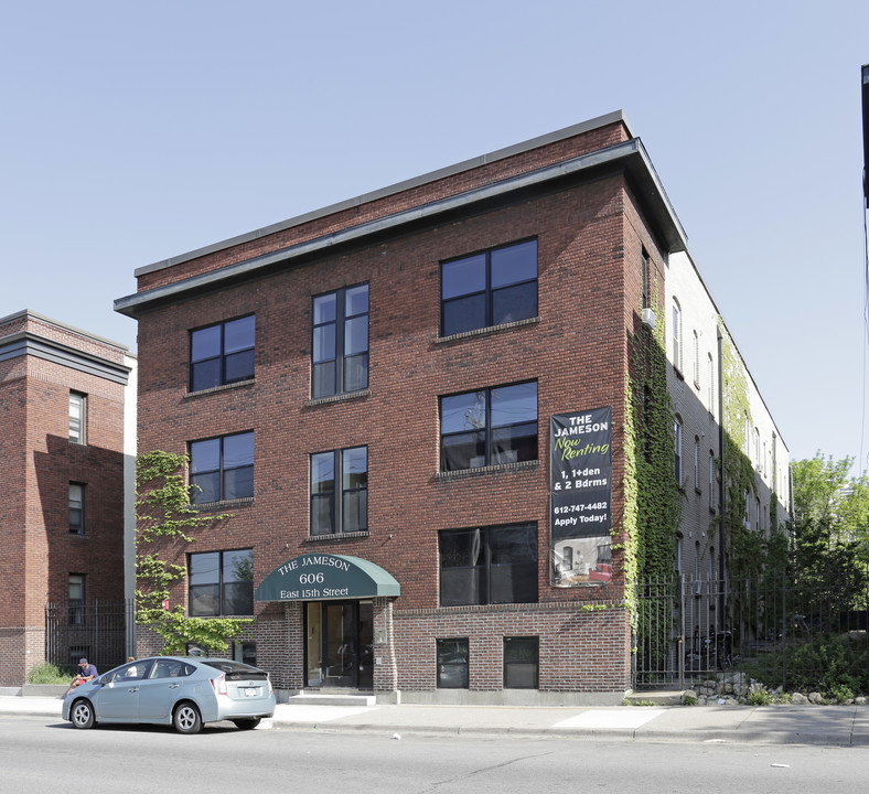 Jameson Apartments in Minneapolis, MN - Building Photo