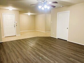 819 Katydid Ct in Conroe, TX - Building Photo - Building Photo