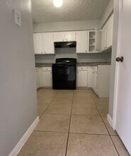 7842 Winehill Ln in Houston, TX - Building Photo - Building Photo