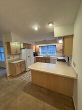 312 Emerald Dr in Harrisonburg, VA - Building Photo - Building Photo