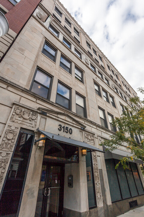 3150 N Sheffield Ave-Unit -501 in Chicago, IL - Building Photo