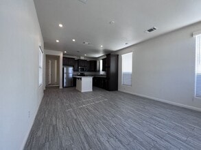 2206 S Ellsworth Rd in Mesa, AZ - Building Photo - Building Photo