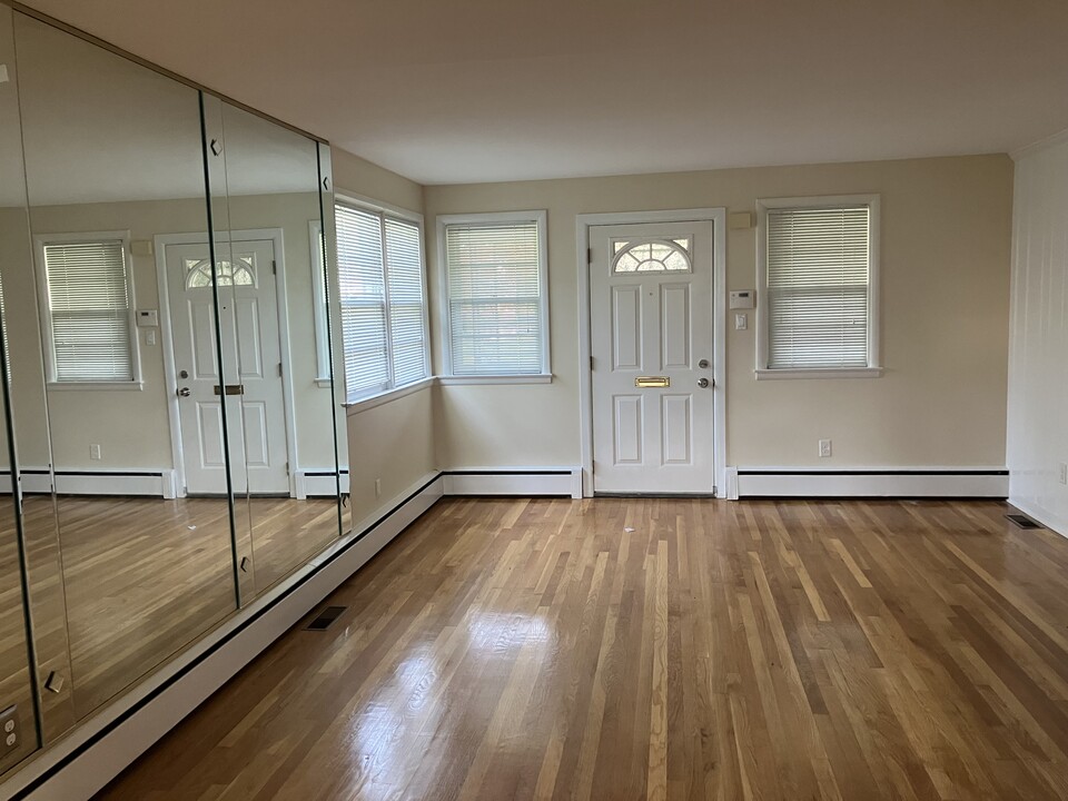 309 Potomac Rd in Wilmington, DE - Building Photo