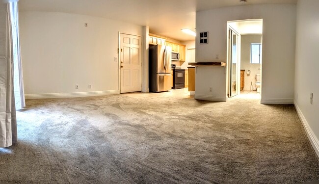 2850 Reynard Way 21, Unit 21
