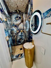 3756 NE 167th St in North Miami Beach, FL - Building Photo - Building Photo