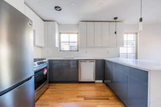 157-50 20th Rd in Queens, NY - Building Photo - Building Photo