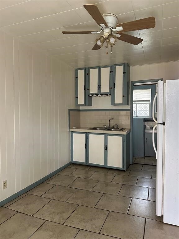 708 J in Galveston, TX - Foto de edificio - Building Photo