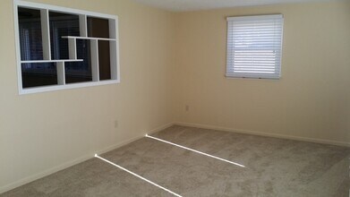 4810 Orchard Ave in Omaha, NE - Building Photo - Building Photo