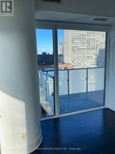 1080-1080 Bay St. in Toronto, ON - Building Photo - Building Photo