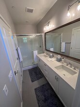 131 Avenida Chapala in San Marcos, CA - Building Photo - Building Photo