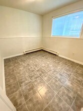 825 N Klevin St, Unit Unit 1 in Anchorage, AK - Building Photo - Building Photo