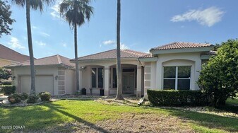 440 Sea Duck Dr in Daytona Beach, FL - Building Photo