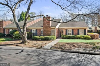 241 The South Chace NE in Sandy Springs, GA - Building Photo - Building Photo