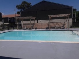 Tradewinds Apartments