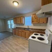 2716 Oak Ave in Altoona, PA - Building Photo