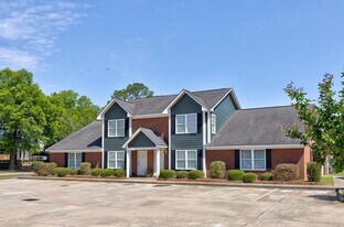 2520 Barnesdale Wy in Albany, GA - Building Photo