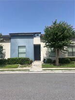 18 N 15th St in McAllen, TX - Building Photo