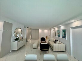 9801 Collins Ave in Bal Harbour, FL - Building Photo