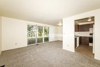 7673 Mt Hood in Huber Heights, OH - Building Photo - Building Photo