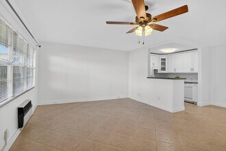 177 Fanshaw E in Boca Raton, FL - Building Photo - Building Photo