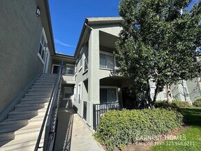 20000 Plum Canyon Rd in Santa Clarita, CA - Foto de edificio - Building Photo