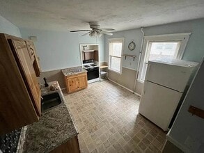 9 Brookline Ave, Unit 9 Brookline Avenue in Haverhill, MA - Building Photo - Building Photo