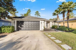 16456 Tisons Blf Rd in Jacksonville, FL - Building Photo