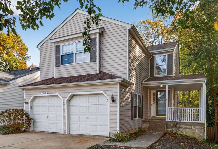22524 Duleek Way in California, MD - Building Photo