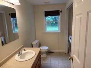 10 Canali Dr in Milford, MA - Building Photo - Building Photo