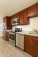 Phinney 12 Apartments in Seattle, WA - Building Photo - Building Photo