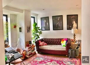 BUSHWICK AVENUE in Brooklyn, NY - Foto de edificio - Building Photo