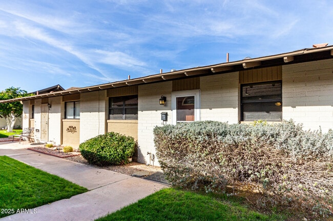 6721 E McDowell Rd in Scottsdale, AZ - Building Photo - Building Photo