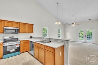 56 Stonelake Cir in Savannah, GA - Building Photo - Building Photo