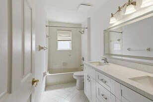 17170 SW 49th Pl in Miramar, FL - Building Photo